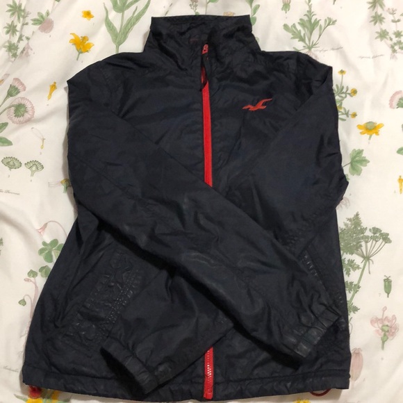 Hollister Navy and Red Men's Windbreaker - Picture 2 of 8